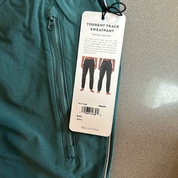 alo torrent track pants size L - Picture 2 of 3